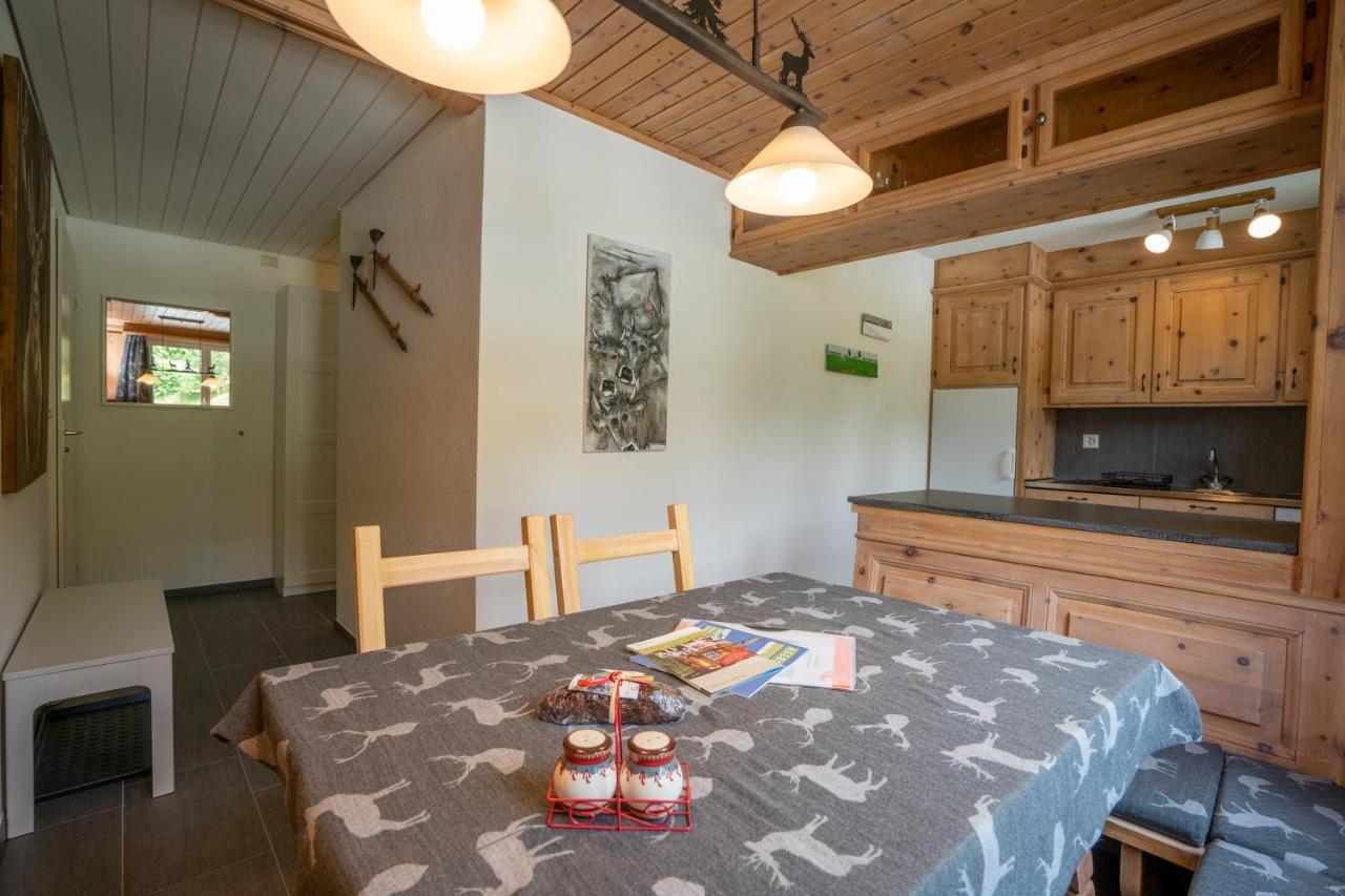 Aaa Chalet Allegra Rojo With Mountain View Scuol Zewnętrze zdjęcie